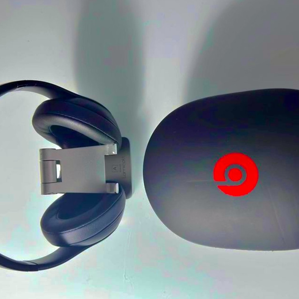 Beats Studio Pro Bluetooth wireless headphones